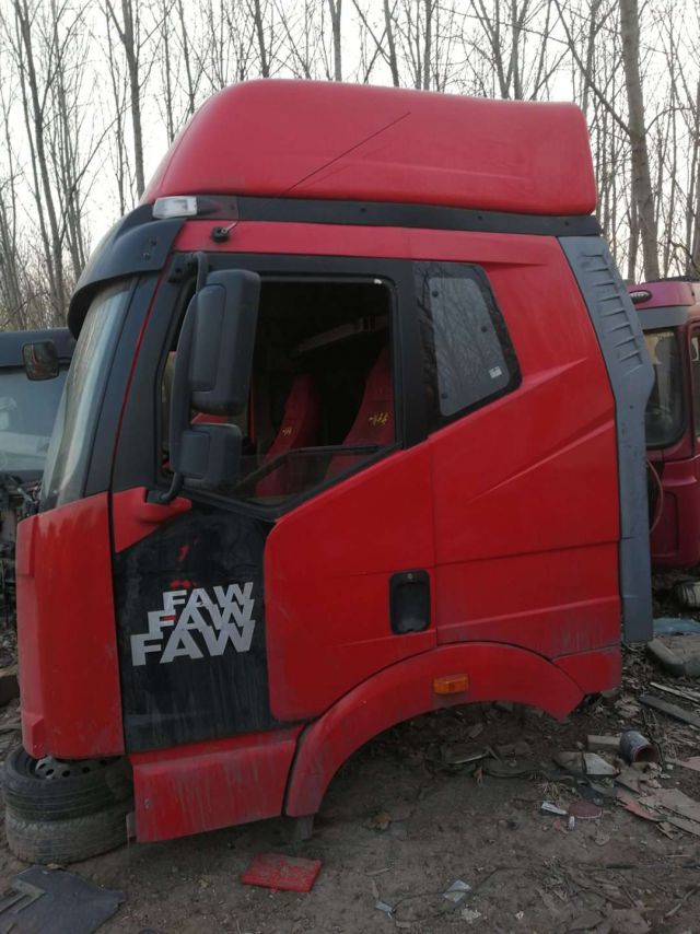 货车驾驶室拆车德龙驾驶室解放驾驶室