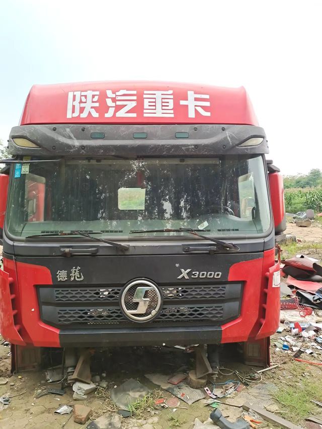 小郭二手驾驶室 陕汽德龙X3000驾驶室