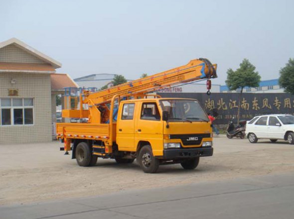 湖北江南 江特 116HP 高空作业车JDF5051JGKJ湖北江南 江特 116HP 高空作业车JDF5051JGKJ拆车件