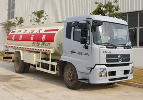 三力 80马力 4×2 加油车(CGJ5126GJY)整拆件