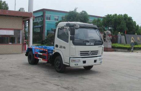 湖北新中绿 中洁 125马力 4×2 车厢可卸式垃圾车(XZL5112ZXX4)整拆件