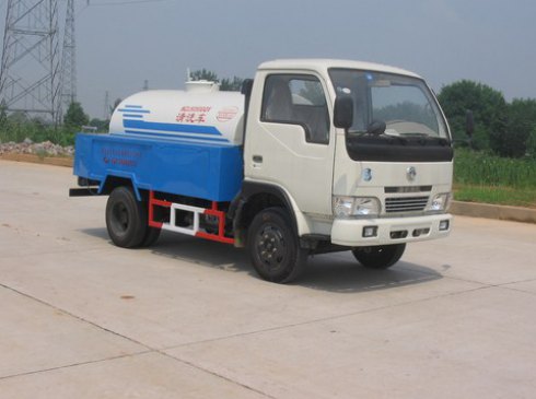 武汉市政 皇冠 90马力 4×2 清洗车(WZJ5050GQX)整拆件