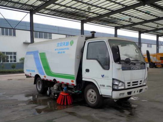 北京天路 121马力 4×2 吸尘车(BTL5060TSL)整拆件
