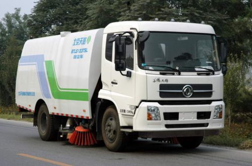 北京天路 180HP 吸尘车BTL5123TSL