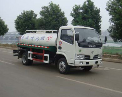 湖北宏宇 虹宇 107马力 4×2 喷洒车(HYS5060GPSE)整拆件