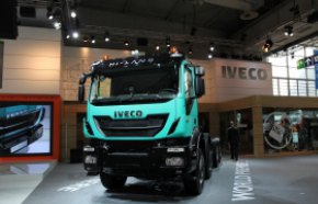 依维柯/Iveco Trakker系列 500马力 8×4 自卸车 New Trakker EEV整拆件