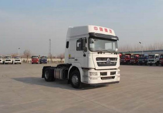 中国重汽 HOKA-H7重卡 340马力 4×2 牵引车(ZZ4183N3611D1)整拆件