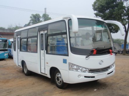 湖南衡山 衡山客车 87马力 11-19人 公路客车(HSZ6602A)整拆件