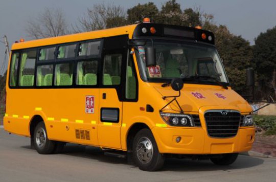 苏州金龙 海格客车 115马力 24-28人 幼儿校车(KLQ6606XQE5A)整拆件