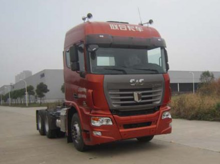 联合卡车 集瑞联合E420 重卡 420HP 6*4 牵引车QCC4252D654-4联合卡车 集瑞联合E420 重卡 420HP 6*4 牵引车QCC4252D654-4拆车件