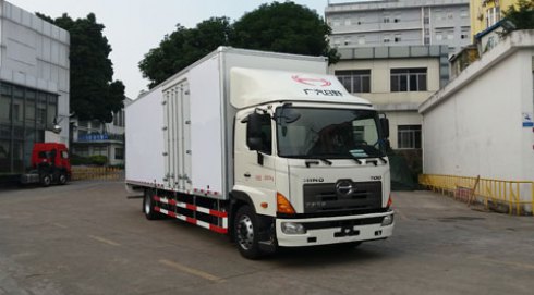 广汽日野 700系列 重卡 265HP 厢式 排半 载货车YC5180XXYFH8JW5