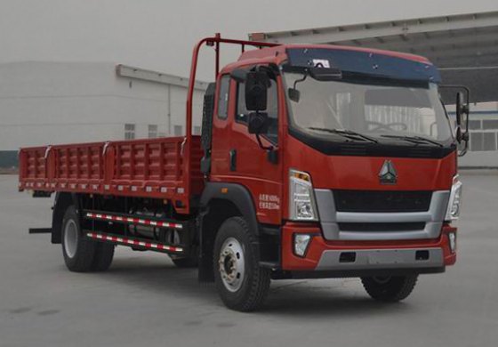 中国重汽 HOWOG5X 中卡 210马力 4×2 栏板式 排半 载货车(ZZ1167G421DE1A)整拆件