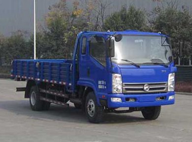 凯马汽车 凯捷 143HP 栏板式 排半 载货车KMC1102A42P5