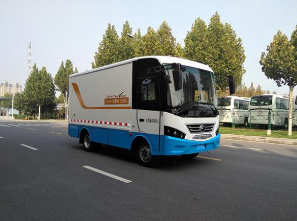 郑州宇通 宇通客车 115HP 2人 厢货车ZK5041XXY15郑州宇通 宇通客车 115HP 2人 厢货车ZK5041XXY15拆车件