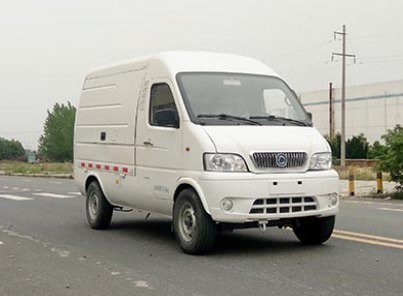 上海申龙 申龙客车 75HP 2人 厢货车SLK5031XXYBEVY上海申龙 申龙客车 75HP 2人 厢货车SLK5031XXYBEVY拆车件