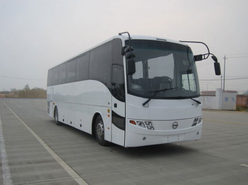 西安西沃 西沃客车 350HP 3-9人 采血车XW5183XCXA