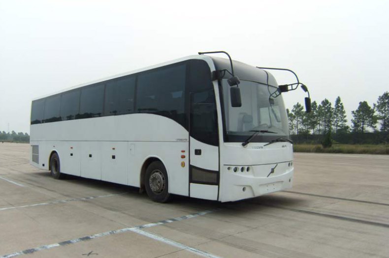 西安西沃 西沃客车 320HP 5-9人 旅居车XW5172XLJA