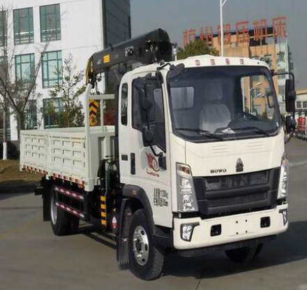 中国重汽 HOWO 154HP 随车起重运输车ZZ5107JSQG421CE1中国重汽 HOWO 154HP 随车起重运输车ZZ5107JSQG421CE1拆车件