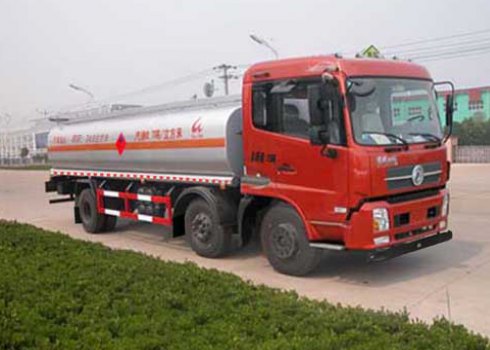 重汽华威 驰乐 210马力 6×2 运油车(SGZ5253GYYDF5)整拆件