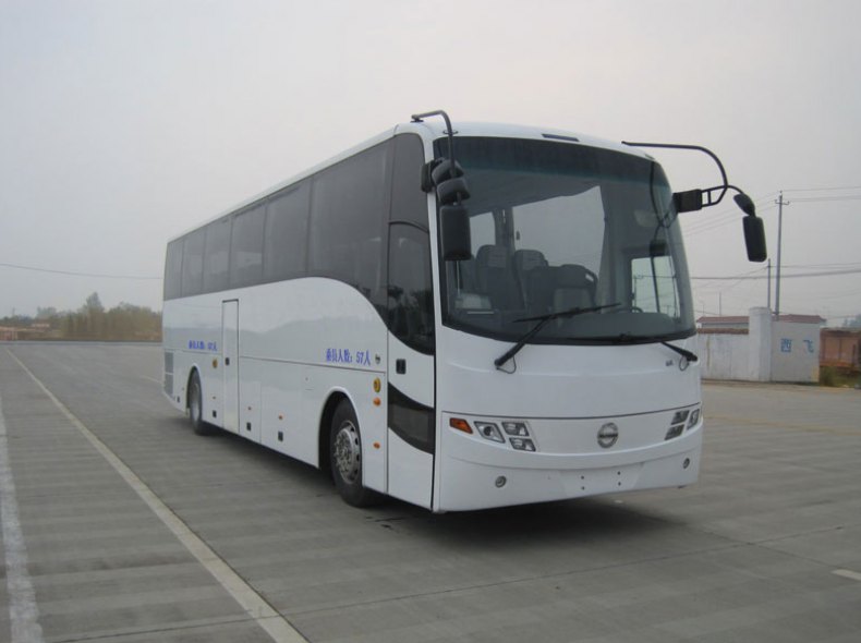 西安西沃 西沃客车 350HP 24-57人 公路客车XW6123CK