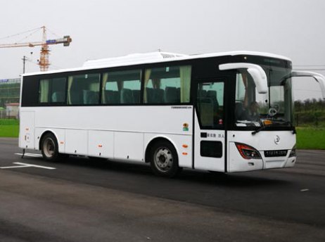 江苏常隆 常隆客车 136HP 24-35人 公路客车YS6880BEVA江苏常隆 常隆客车 136HP 24-35人 公路客车YS6880BEVA拆车件