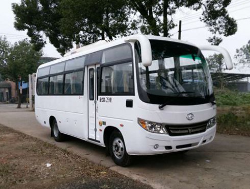 湖南衡山 衡山客车 130HP 24-29人 公路客车HSZ6730A5