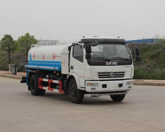 东风股份 多利卡 140HP 洒水车EQ5110GSS11N3AC东风股份 多利卡 140HP 洒水车EQ5110GSS11N3AC拆车件