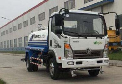 重汽王牌 7系 95HP 洒水车CDW5070GPSH1P5重汽王牌 7系 95HP 洒水车CDW5070GPSH1P5拆车件