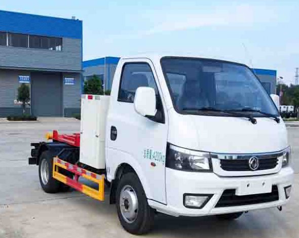 湖北程力 程力威 95HP 钩臂式垃圾车CL5041ZXXBEV湖北程力 程力威 95HP 钩臂式垃圾车CL5041ZXXBEV拆车件