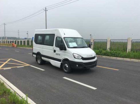 南京依维柯 欧胜 129HP 10-14人 轻型客车NJ6576EC2南京依维柯 欧胜 129HP 10-14人 轻型客车NJ6576EC2拆车件