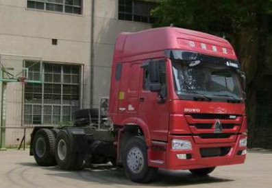 中国重汽 HOWO重卡 320马力 6×4 液化天然气牵引车(ZZ4257N3847C1L)整拆件