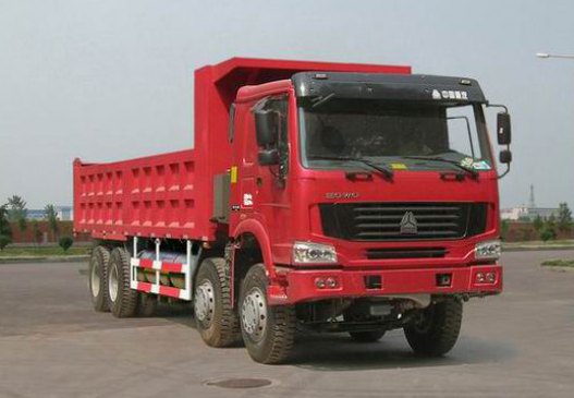 中国重汽 HOWO重卡 290马力 8×4 液化天然气自卸车(ZZ3317N4667C1L)整拆件