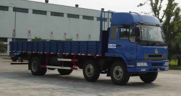 东风柳汽 乘龙重卡 210马力 6×2 栏板式载货车(LZ1250LCM)整拆件