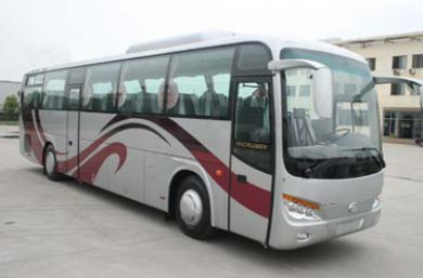 上海万象 象牌 330马力 24-55人 公路客车(SXC6121C)整拆件