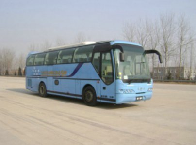 青年 270马力 27-47人 豪华旅游客车(JNP6105T)整拆件